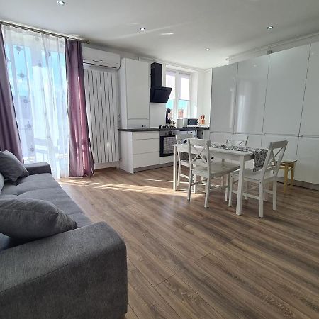 The Best Apartment Hunedoara Eksteriør bilde